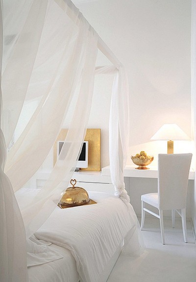 white contemporary bedroom design